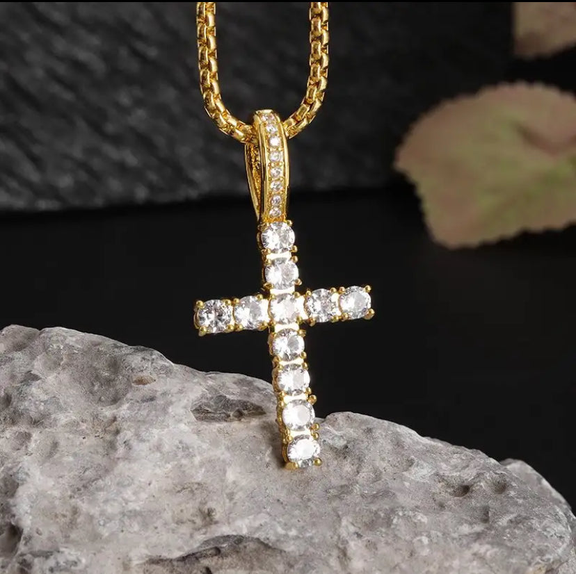 Collier Croix Ice ! 💎